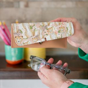 glasses pouch | cheetah