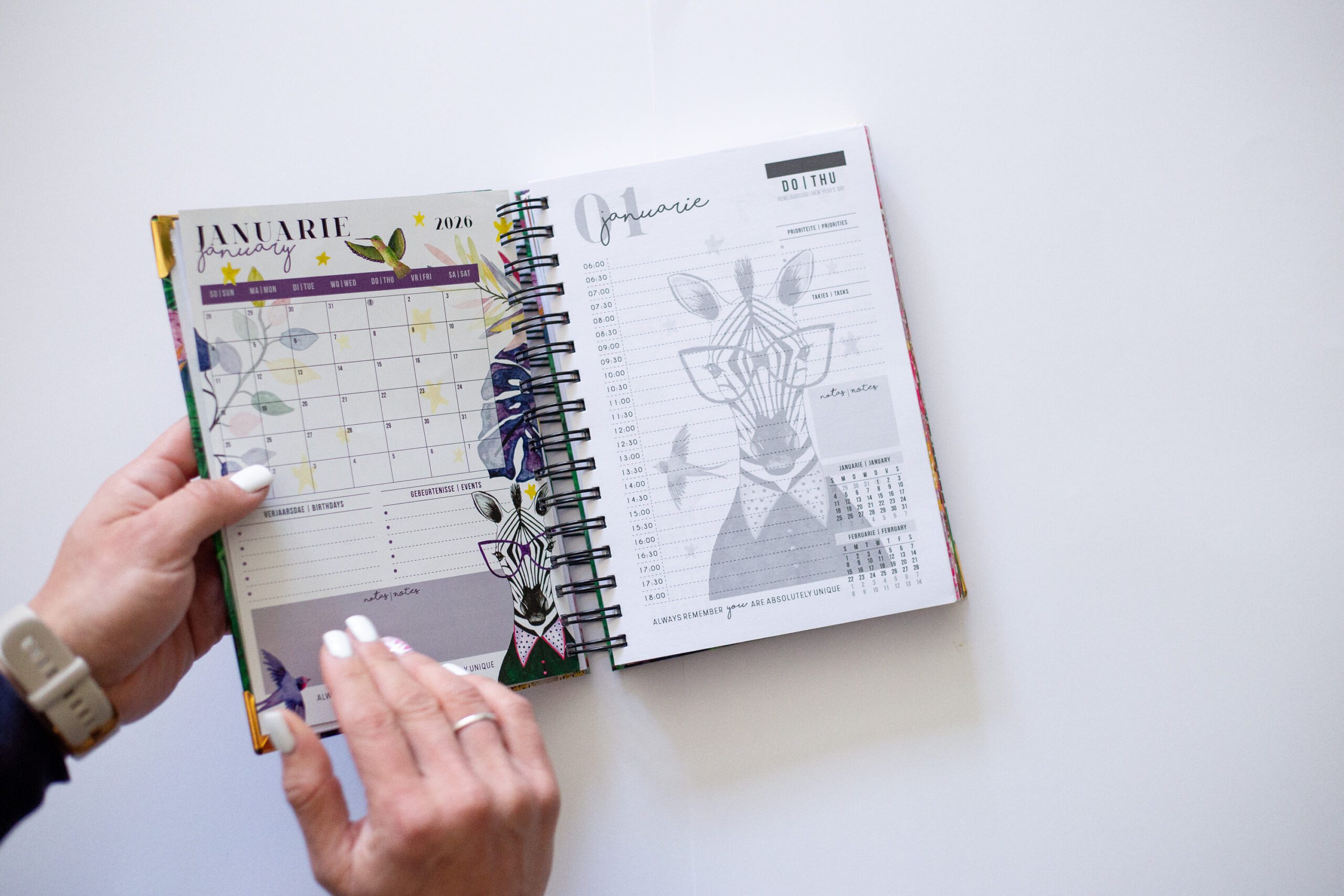 A5 diary + desk calendar combo - Image 3